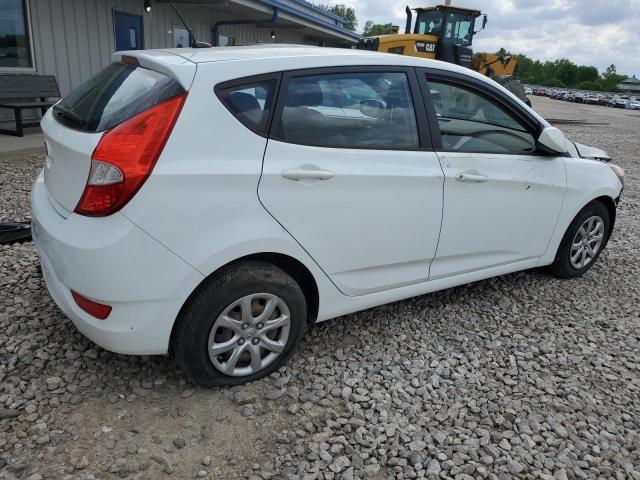 Hatchbacks HYUNDAI ACCENT 2014 Biały
