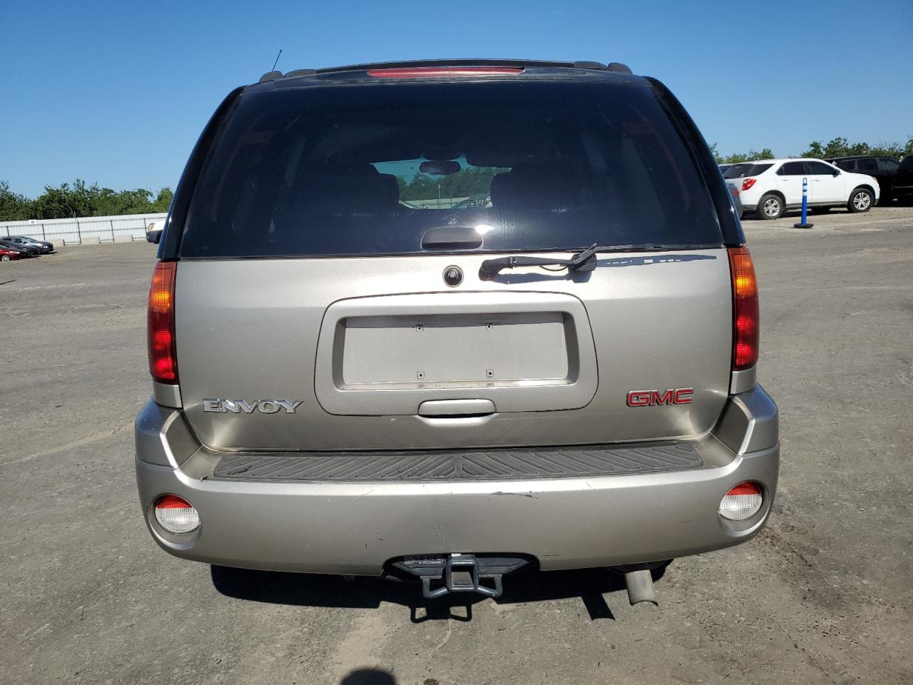 2002 GMC Envoy VIN: 1GKDS13S622445868 Lot: 57264055