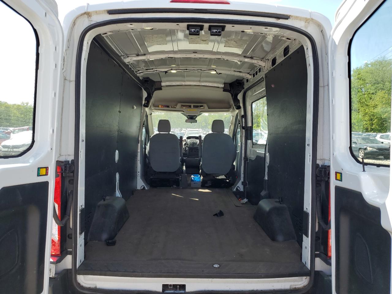 2017 Ford Transit T-150 VIN: 1FTYE1CM8HKA33174 Lot: 57215635