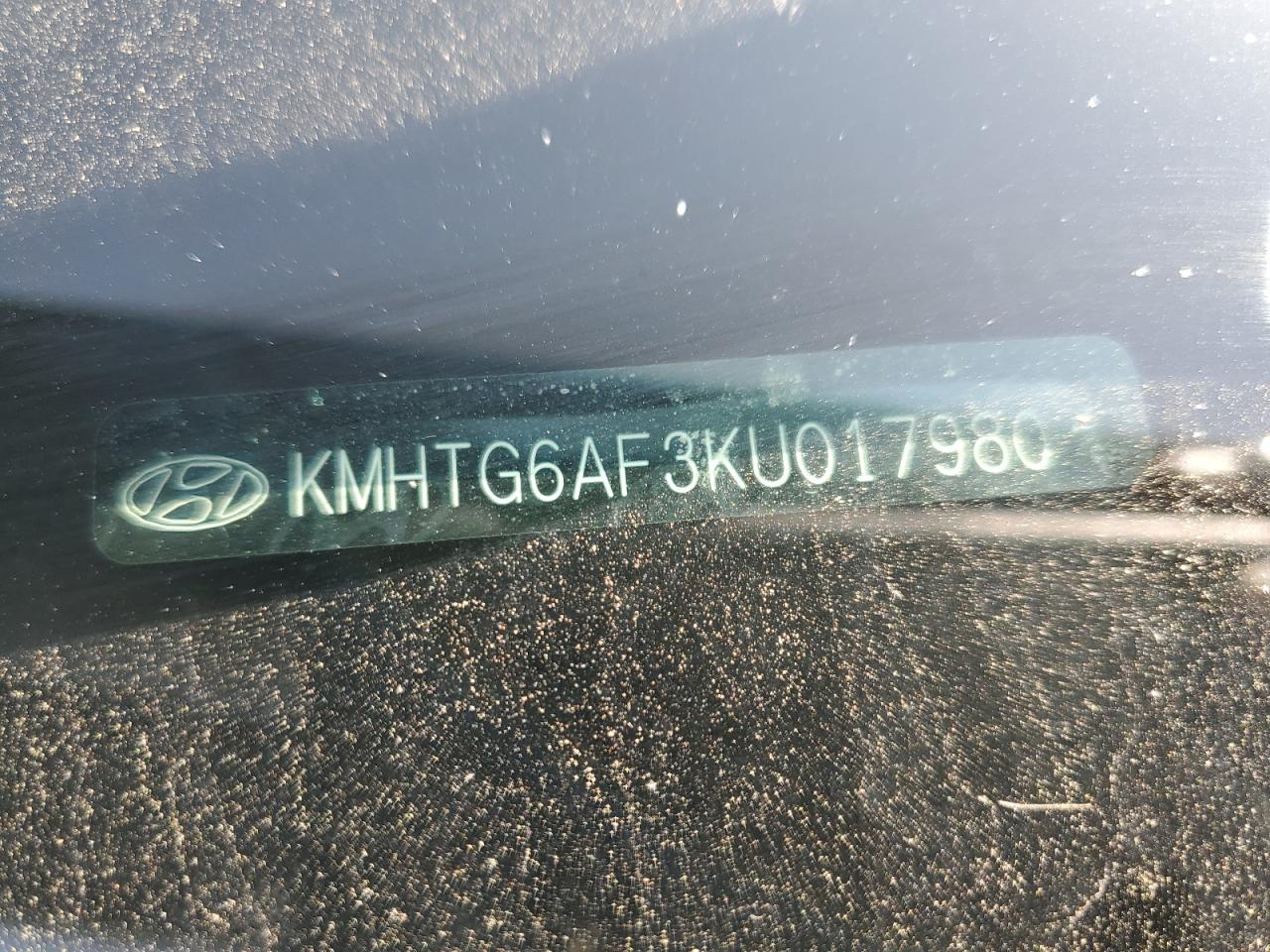 2019 Hyundai Veloster Base VIN: KMHTG6AF3KU017980 Lot: 57088175