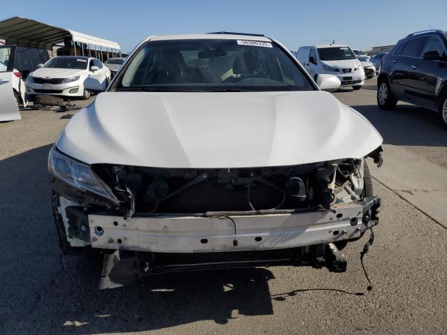 TOYOTA CAMRY 2018 White