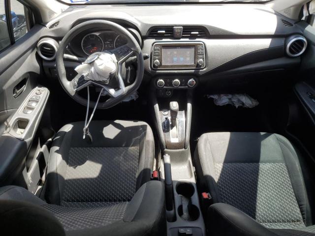  NISSAN VERSA 2020 Серебристый