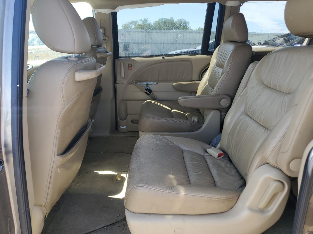 2010 Honda Odyssey Touring VIN: 5FNRL3H9XAB096841 Lot: 56925755