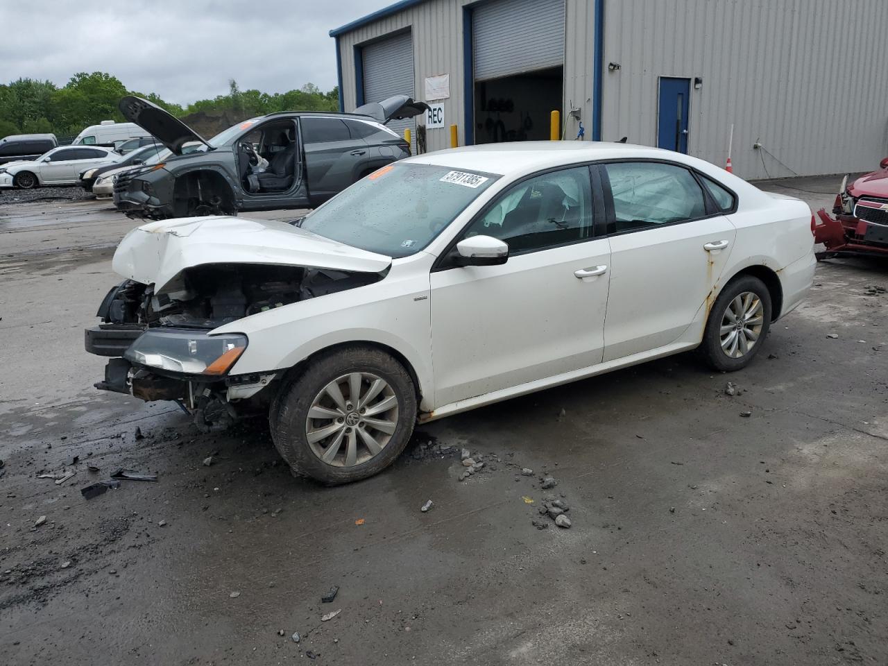 2015 Volkswagen Passat S за продажба в Duryea, PA - Front End