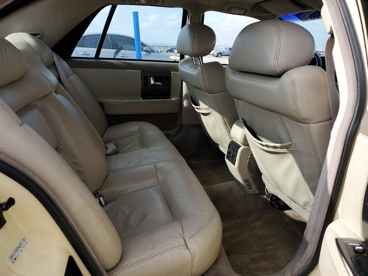 1992 Cadillac Seville VIN: 1G6KS53B0NU837105 Lot: 55865205