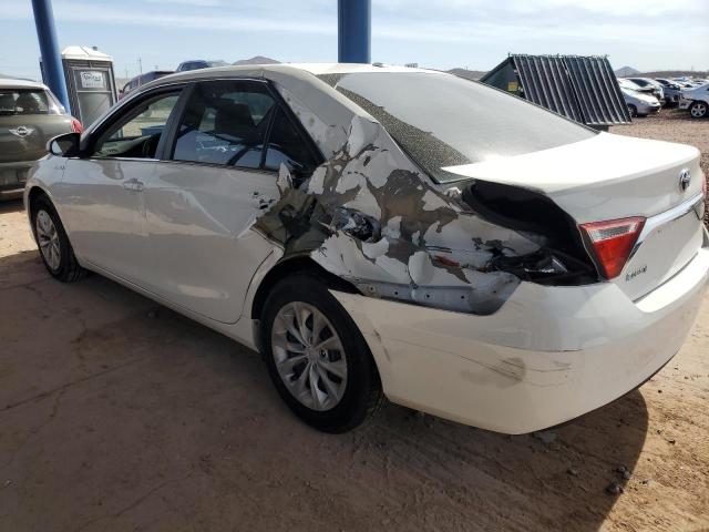 Sedans TOYOTA CAMRY 2015 Biały