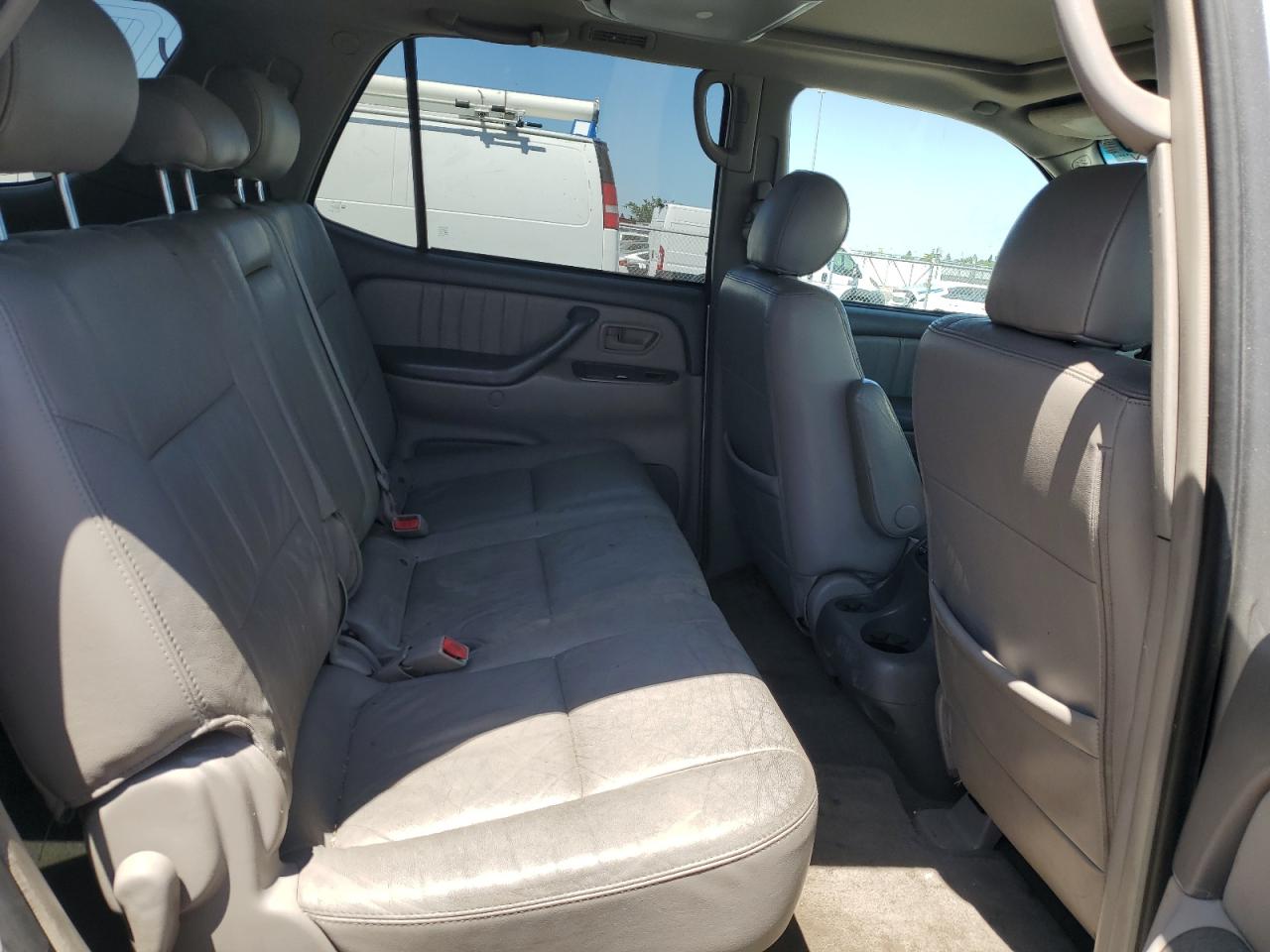 2005 Toyota Sequoia Limited VIN: 5TDZT38A75S262759 Lot: 58815145