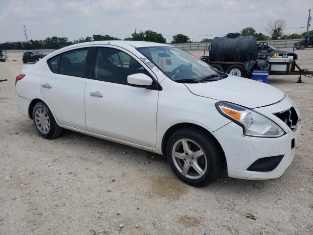  NISSAN VERSA 2018 White
