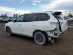 2015 Nissan Pathfinder S للبيع في Rocky View County، AB - Rear End