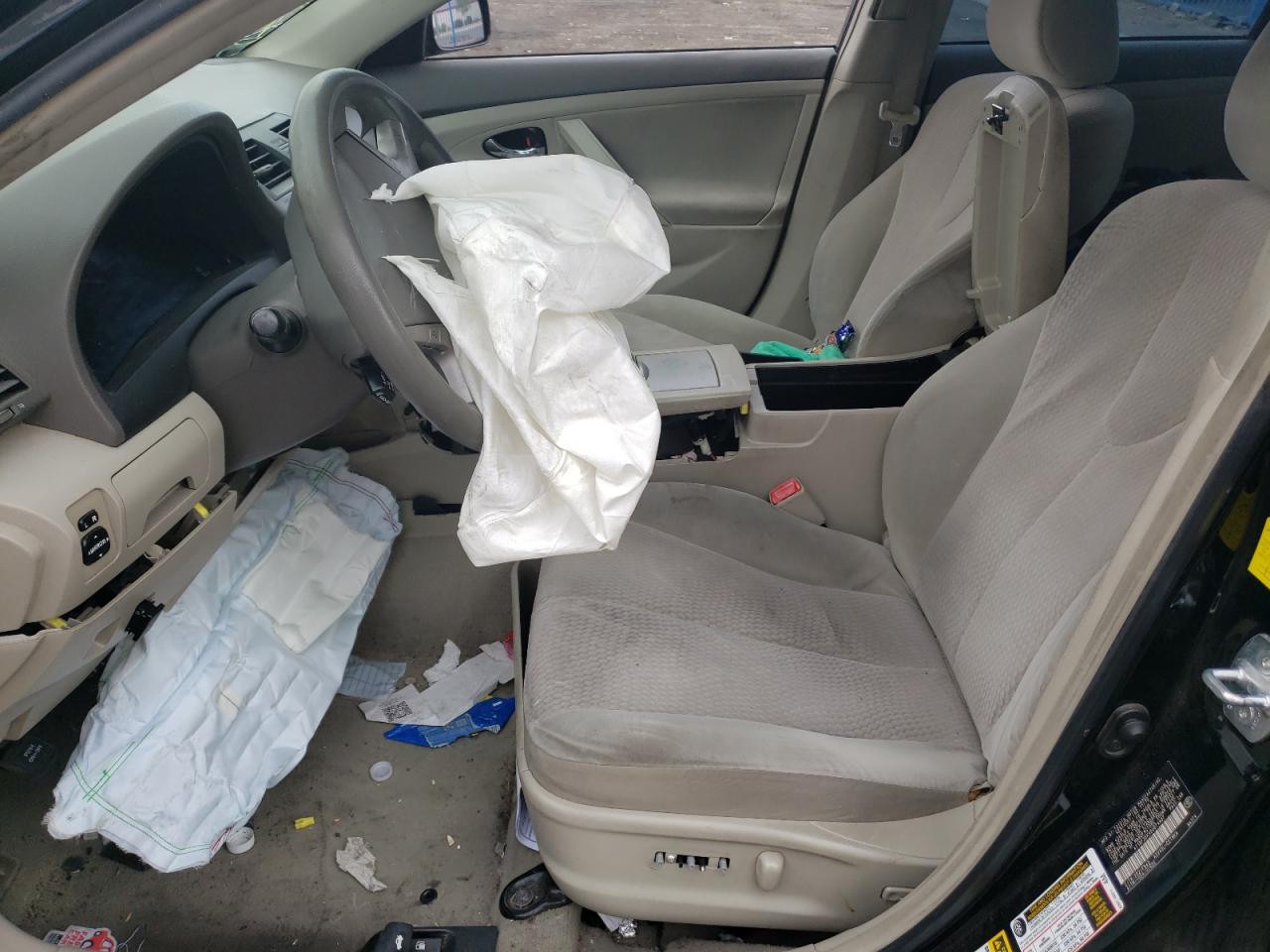 2011 Toyota Camry Base VIN: 674937 Lot: 57713055