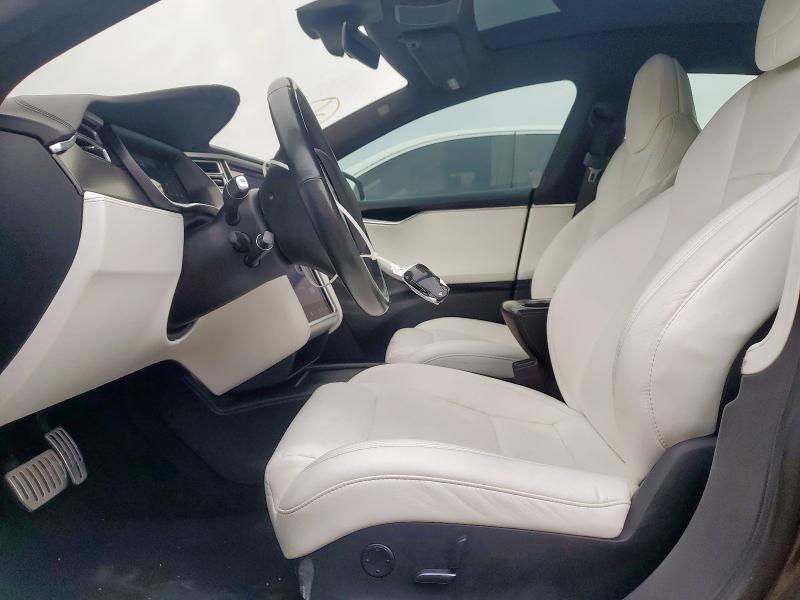  TESLA MODEL S 2017 Серый