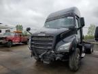 2019 Freightliner Cascadia 126 Semi Truck იყიდება Moraine-ში, OH - All Over
