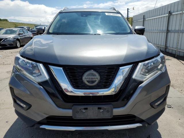  NISSAN ROGUE 2018 Сірий