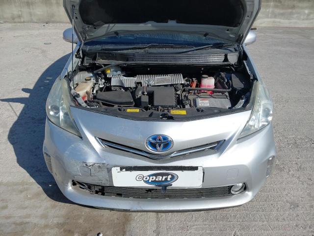 2012 TOYOTA PRIUS+ T4