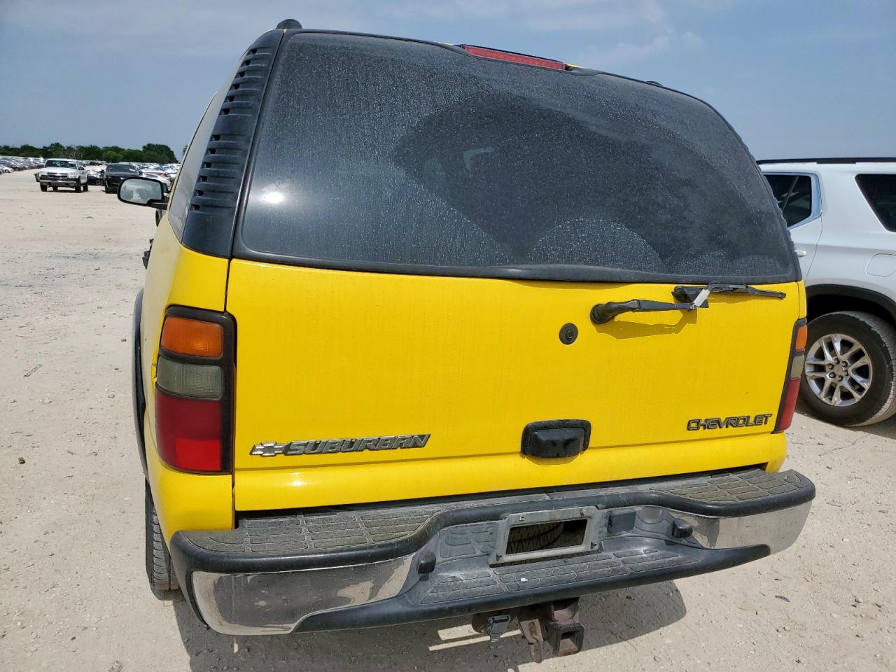 2004 Chevrolet Suburban K1500 VIN: 1GNFK16ZX4J277164 Lot: 57892595