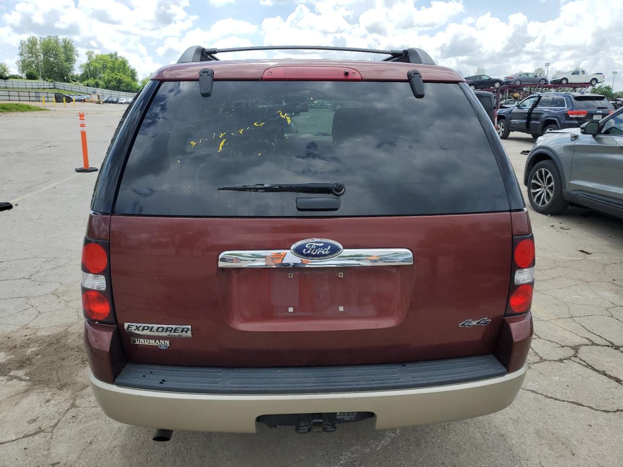 2009 Ford Explorer Eddie Bauer VIN: 1FMEU74E89UA10155 Lot: 56597595
