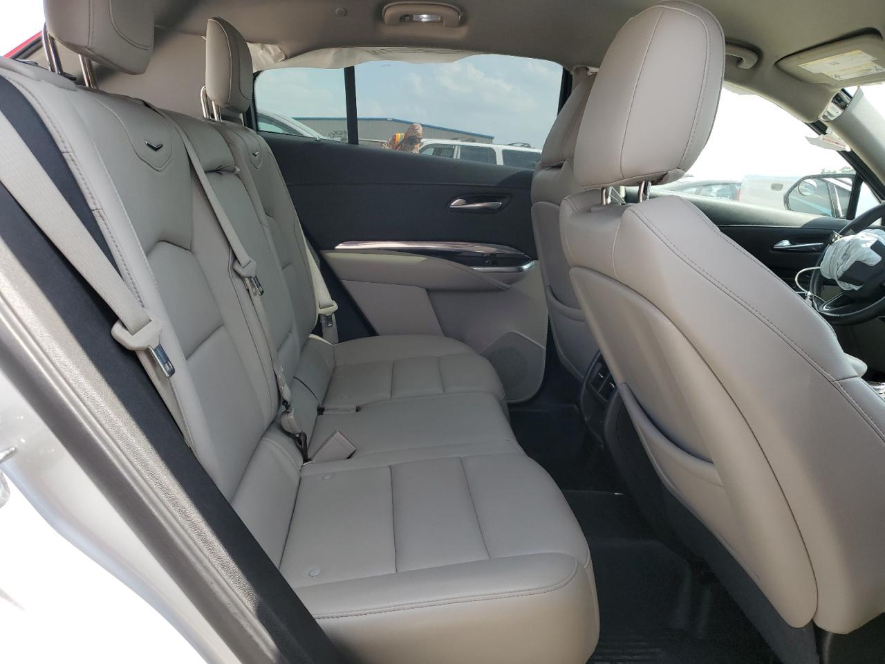 2021 Cadillac Xt4 Luxury VIN: 1GYAZAR45MF040688 Lot: 55501985