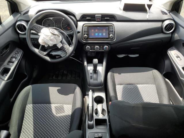 NISSAN VERSA 2024 Szary