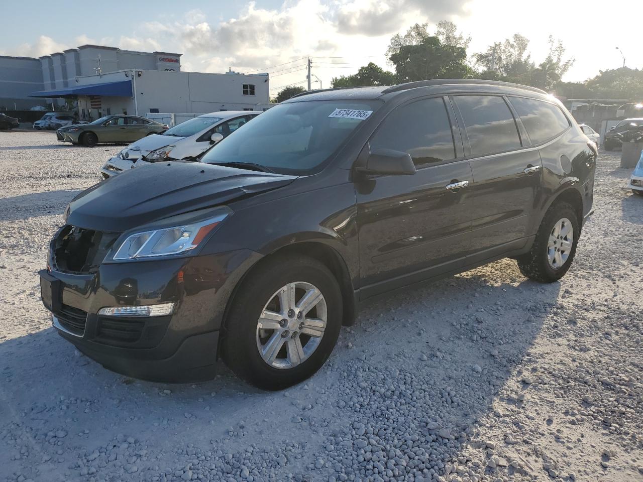 2017 Chevrolet Traverse Ls en Venta en Opa Locka, FL - Front End