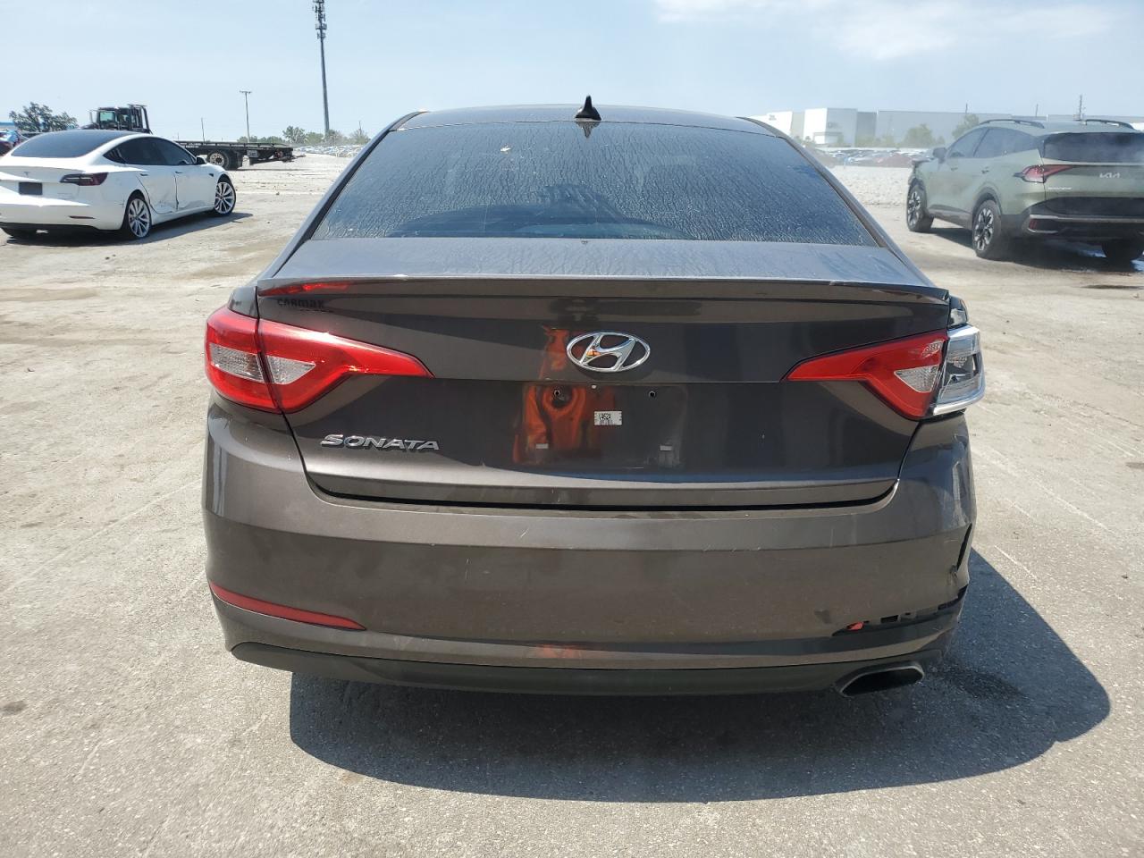 2017 Hyundai Sonata Se VIN: 5NPE24AFXHH538200 Lot: 57894325