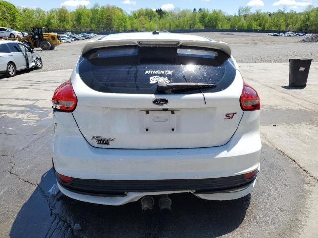  FORD FOCUS 2018 Biały
