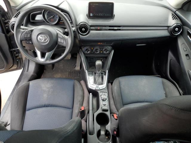  TOYOTA YARIS 2017 Szary