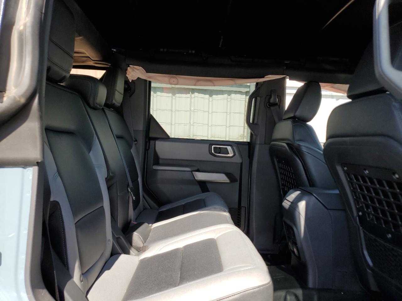 2022 Ford Bronco Base VIN: 1FMEE5BP6NLB14701 Lot: 56496555