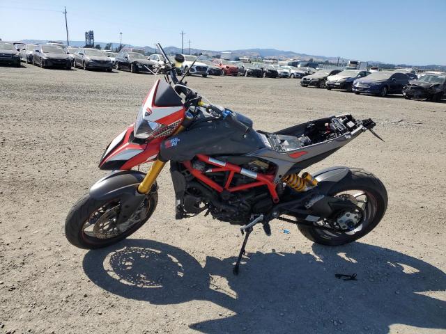  DUCATI HYPERMOTAR 2018 Красный