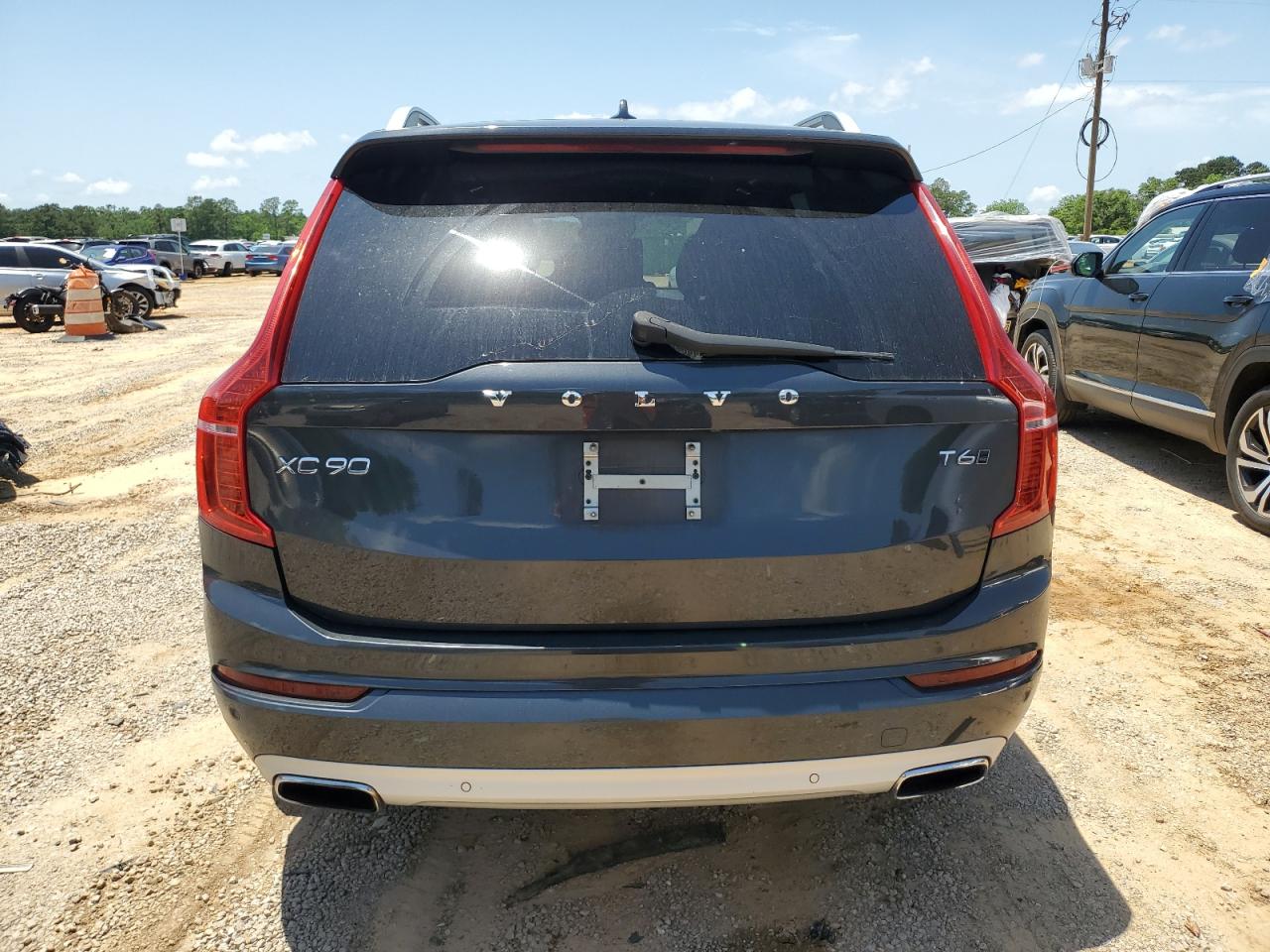 2016 Volvo Xc90 T6 VIN: YV4A22PK1G1062901 Lot: 56108185