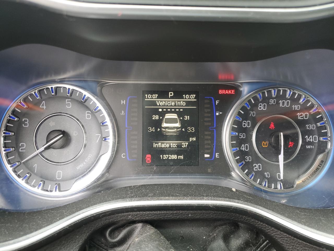 2015 Chrysler 200 Limited VIN: 1C3CCCAB3FN732094 Lot: 57865915