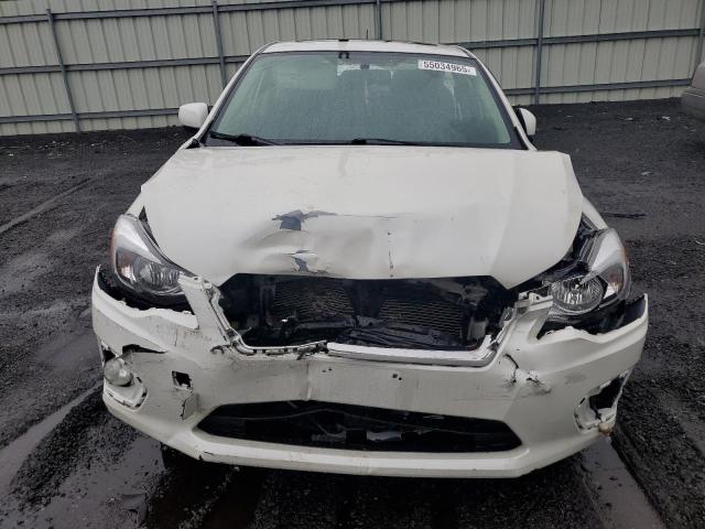 Седаны SUBARU IMPREZA 2014 Белый