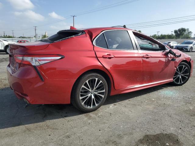  TOYOTA CAMRY 2020 Червоний