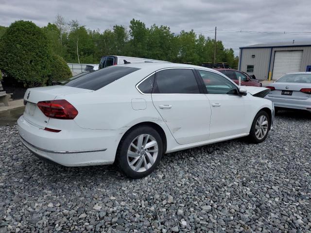  VOLKSWAGEN PASSAT 2018 Белый