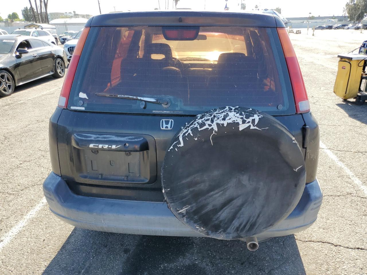 1998 Honda Cr-V Lx VIN: JHLRD1843WC061944 Lot: 57708155