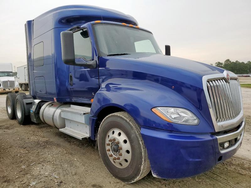 2019 International Lt625 