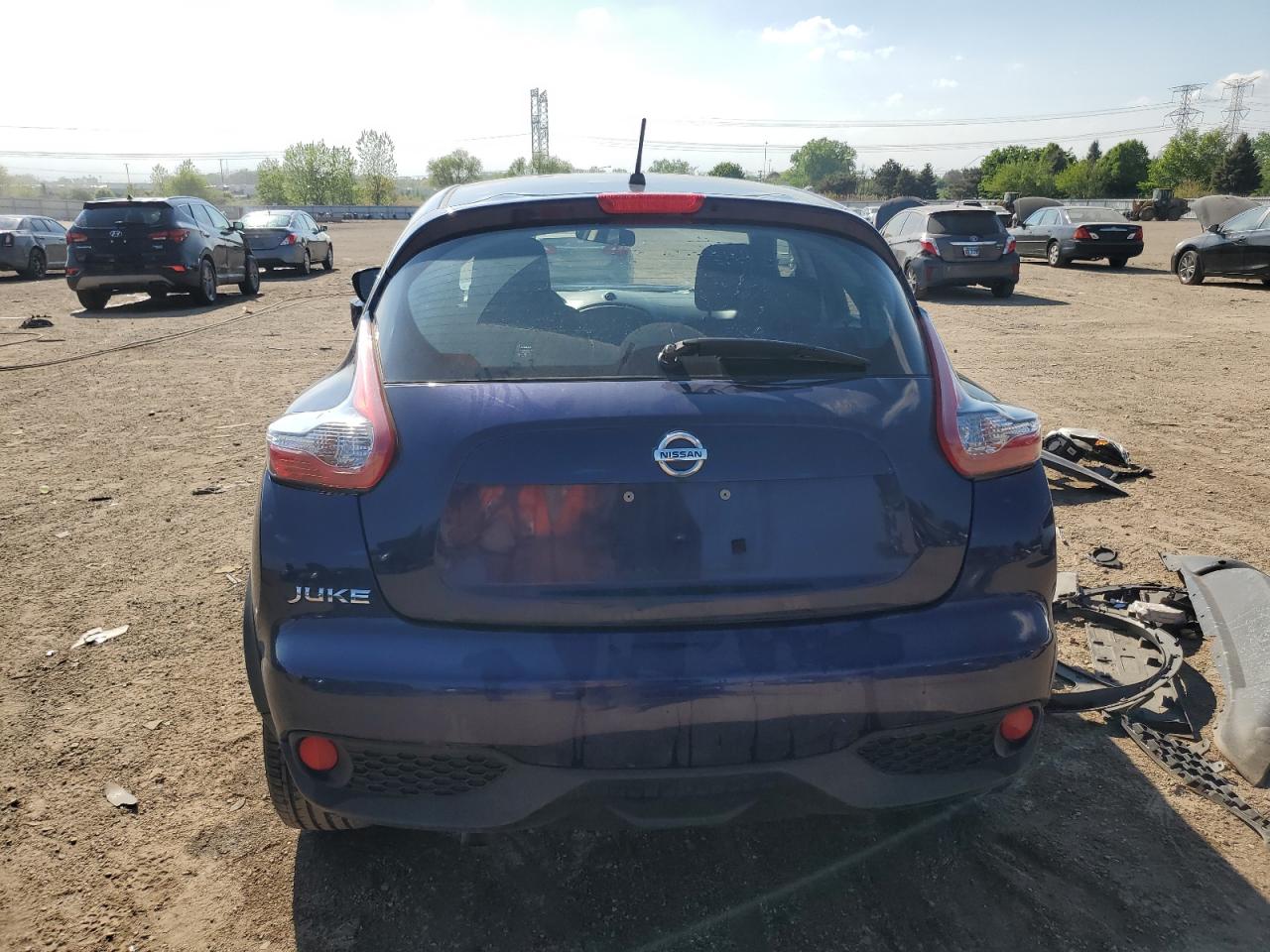 2016 Nissan Juke S VIN: JN8AF5MRXGT605827 Lot: 56575595