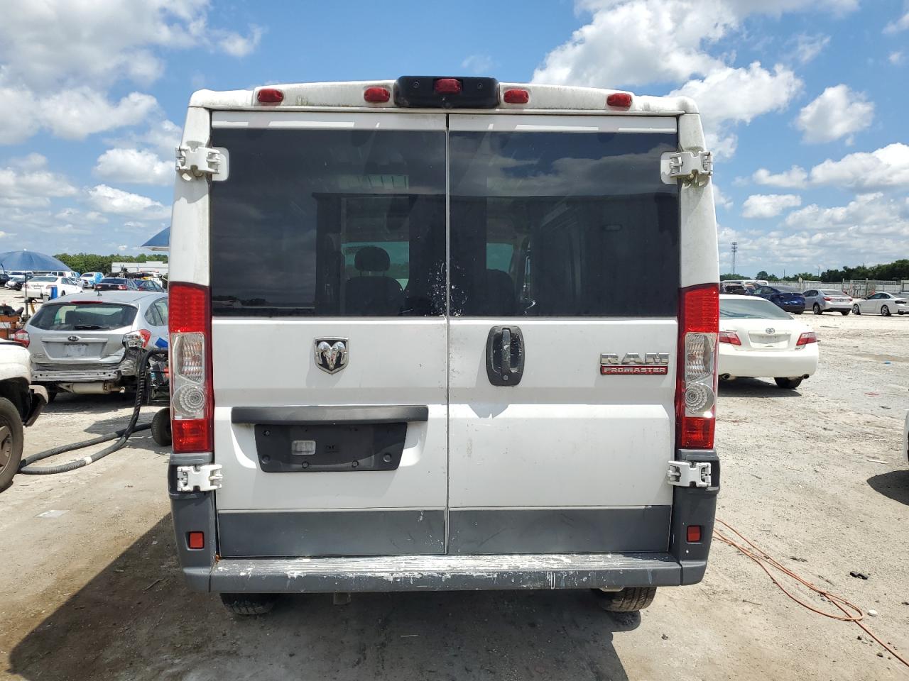 2018 Ram Promaster 1500 1500 Standard VIN: 3C6TRVAG8JE103890 Lot: 56372995