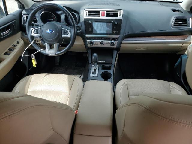  SUBARU OUTBACK 2016 Silver