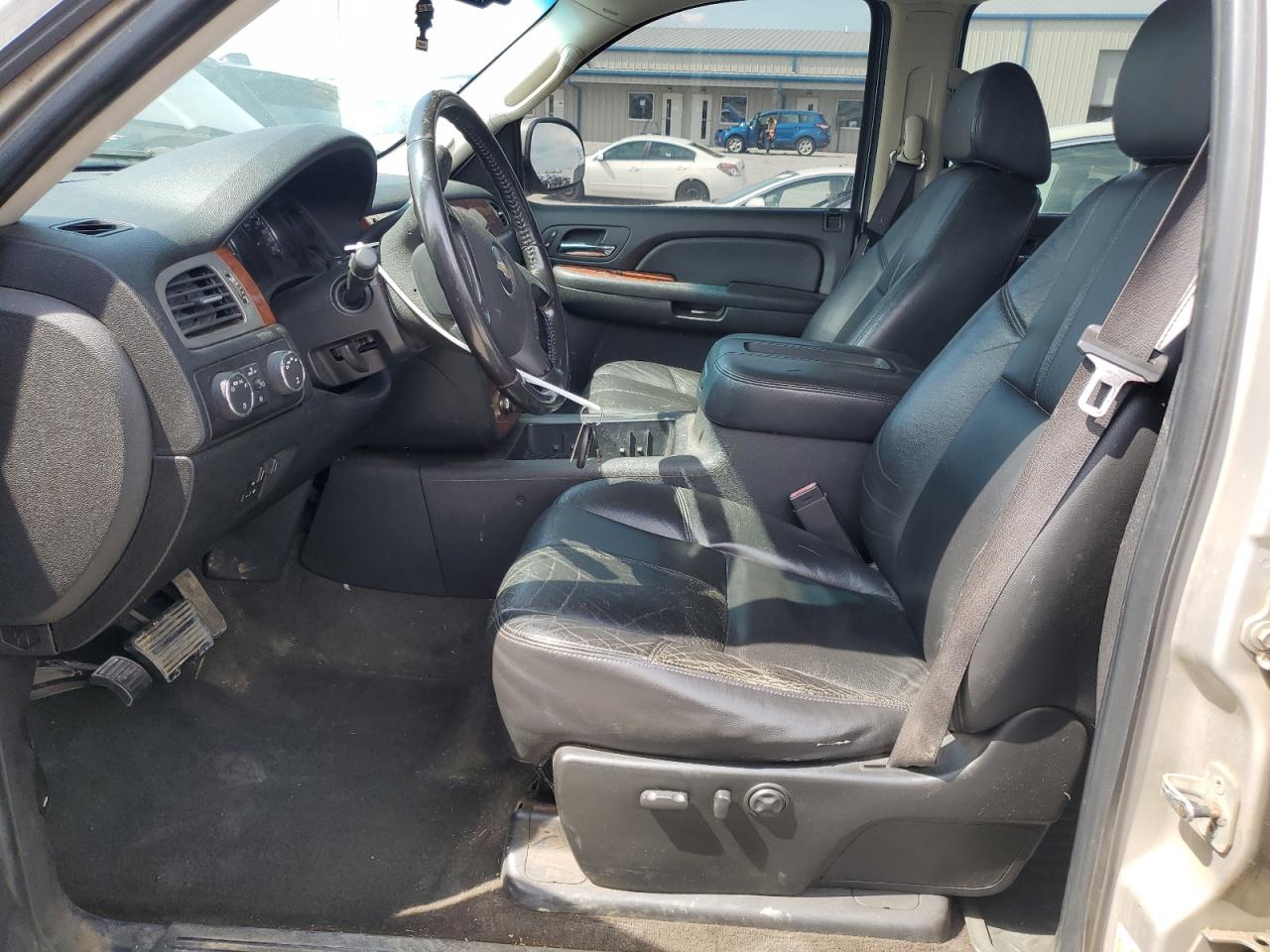 2008 Chevrolet Silverado K1500 VIN: 2GCEK13M181240811 Lot: 55498075