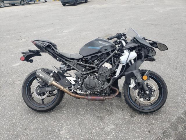 2025 Kawasaki Ex500 