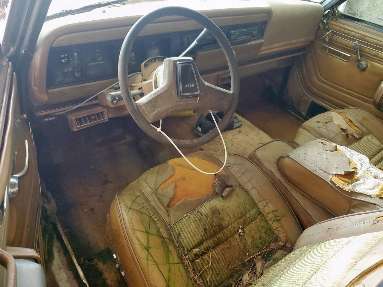 1986 Jeep Grand Wagoneer VIN: 1JCNJ15U5GT147524 Lot: 57421255