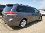 2011 Toyota Sienna Xle للبيع في Elgin، IL - Side