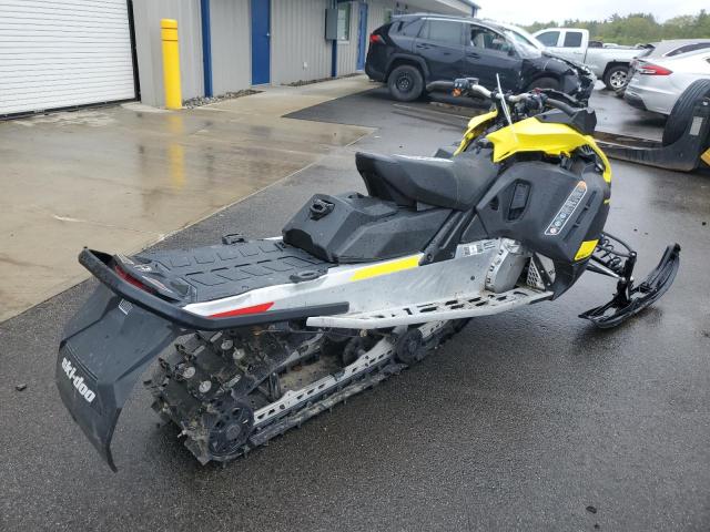 2021 SKIDOO RENEGADE  