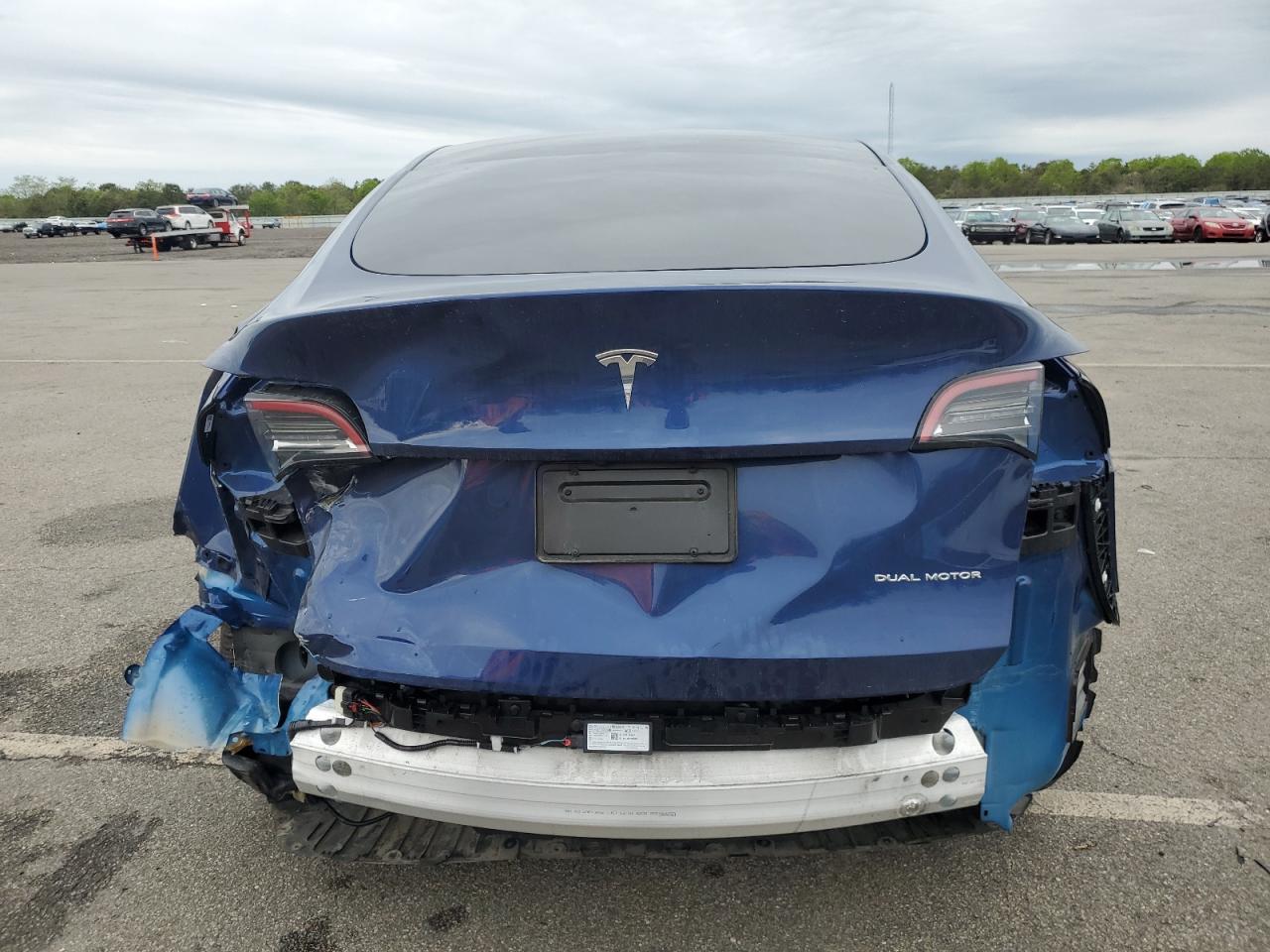 2023 Tesla Model Y VIN: 7SAYGDEE7PF893695 Lot: 56712845