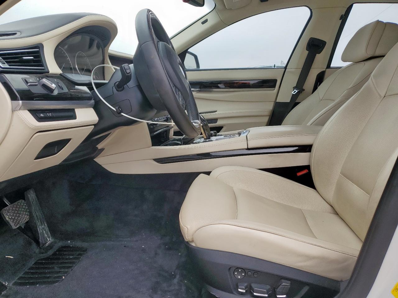 2011 BMW 750 Li VIN: WBAKB8C58BCY65645 Lot: 57612775