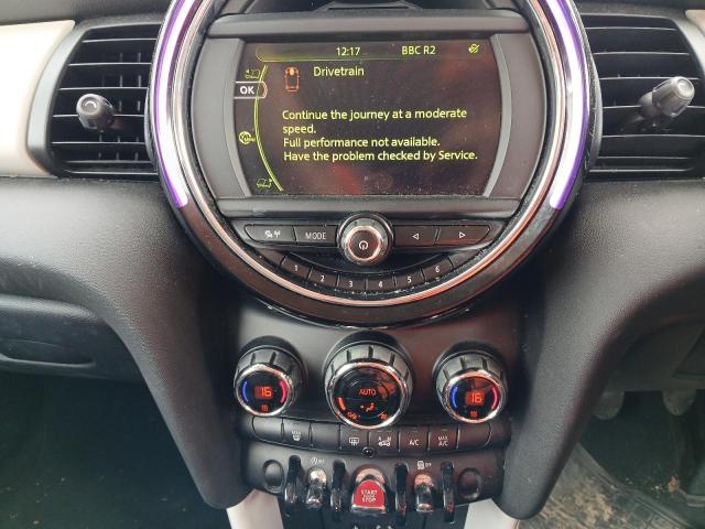 2015 MINI ONE D