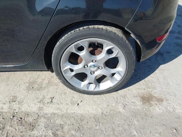 2013 FORD FIESTA ZET