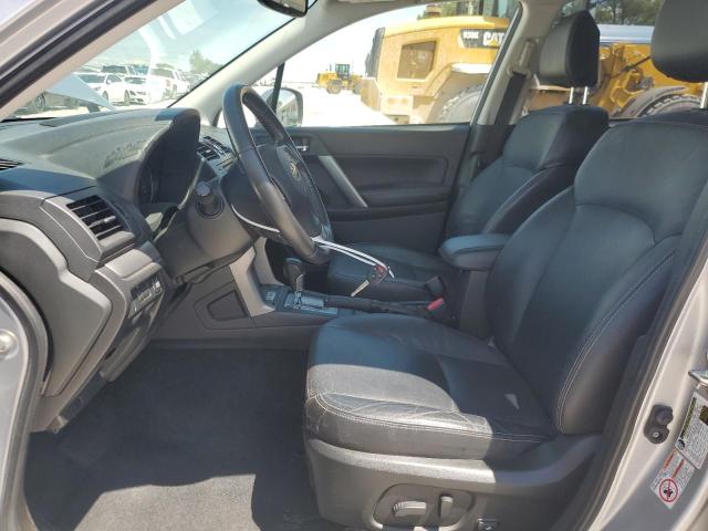  SUBARU FORESTER 2014 Серебристый