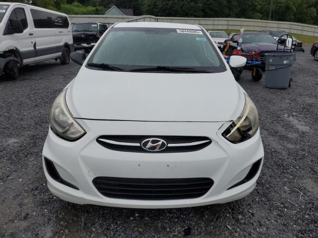 Sedans HYUNDAI ACCENT 2017 Biały