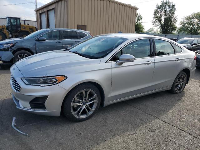  FORD FUSION 2019 Серебристый